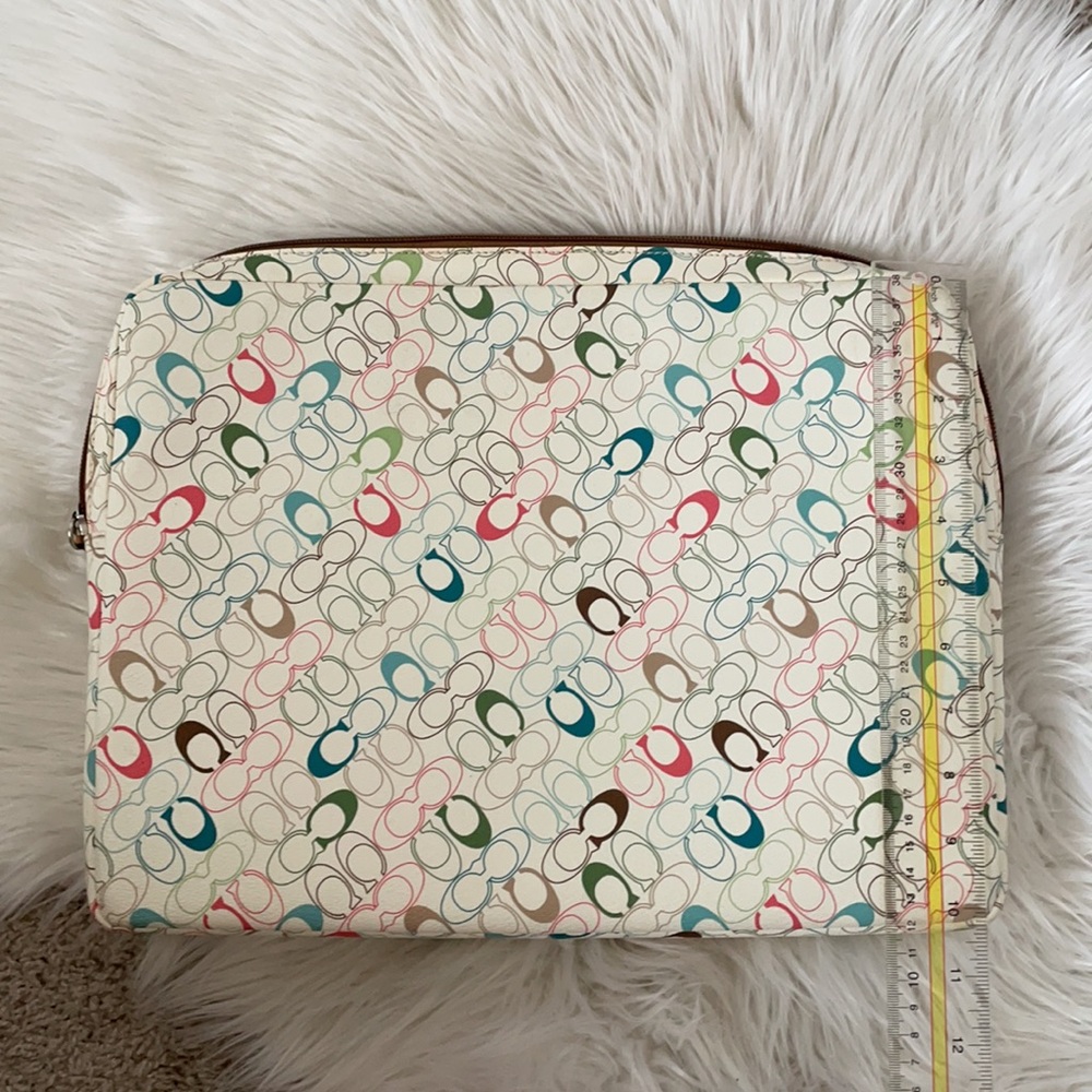Padded Laptop Case - Picture 4 of 4